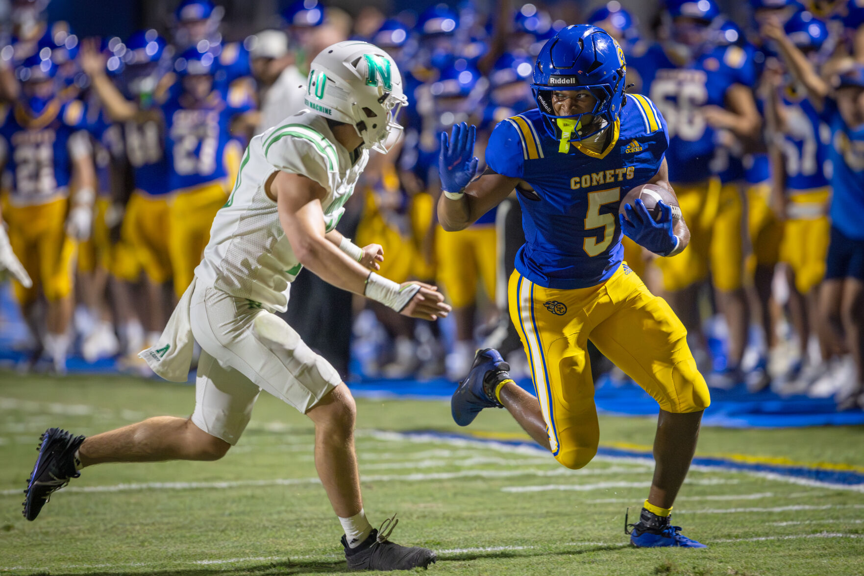 Photos: St. Charles Catholic defeated Newman 36-3 in LaPlace | Photos ...
