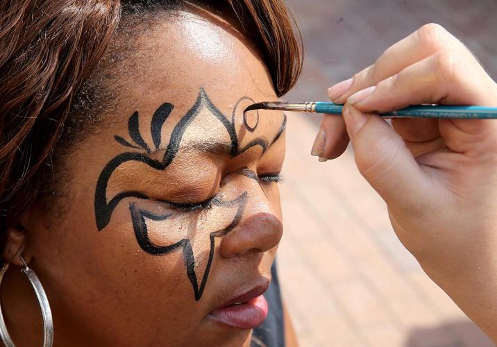 2005: The fleur-de-lis becomes a symbol of post-Katrina pride in New Orleans