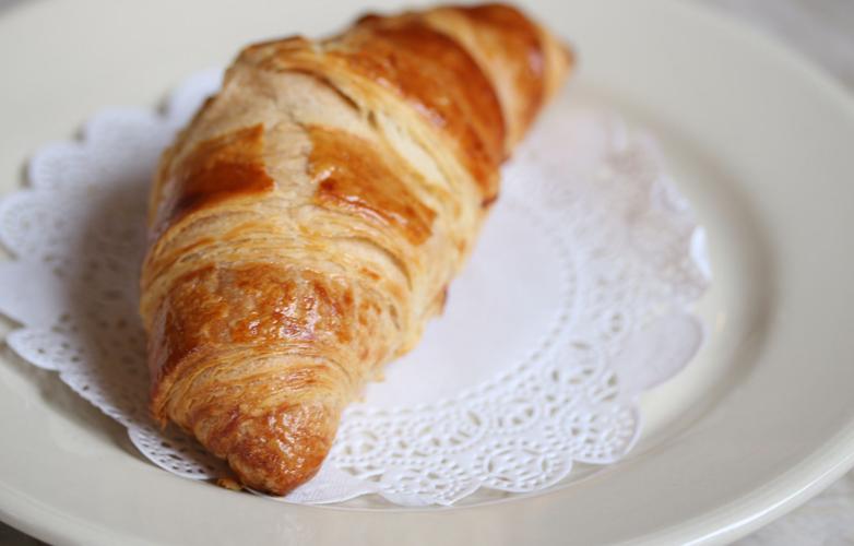 4 facts about Amore Bakery and Cafe, open now in downtown Gretna