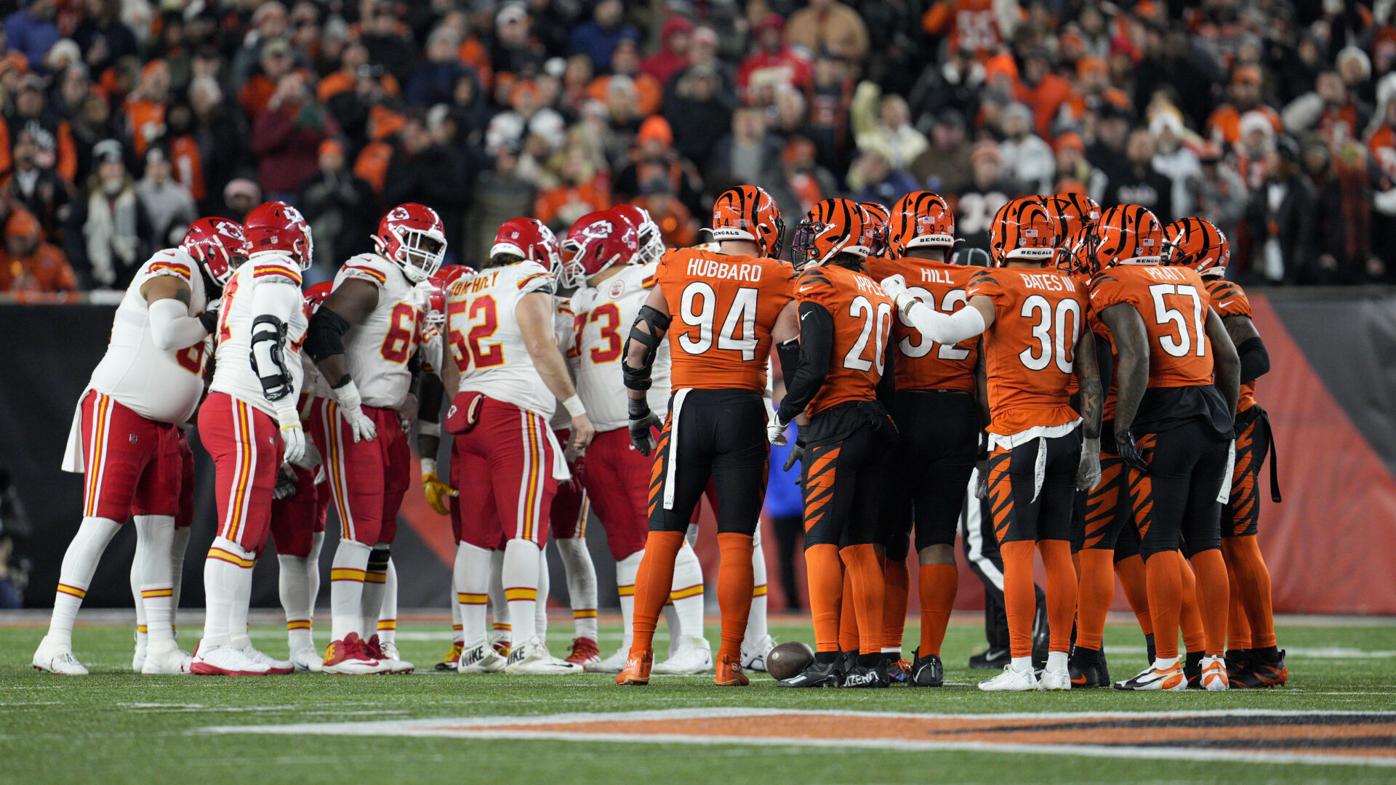 Bengals-Chiefs officials: Who is referee, officiating crew for AFC