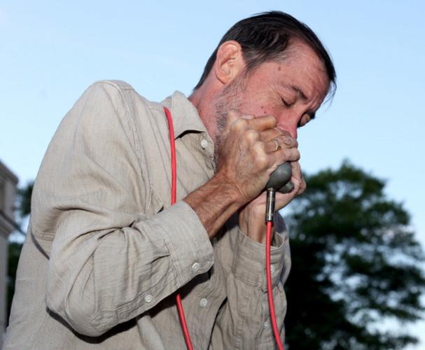 Carey Street Crawl brings Slidell community out to Olde Towne Archive