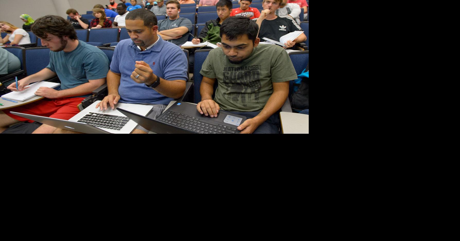 UNO's enrollment drops for seventh year, but new president sees reasons ...