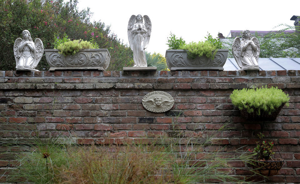 This French Quarter secret garden is featured on weekend 