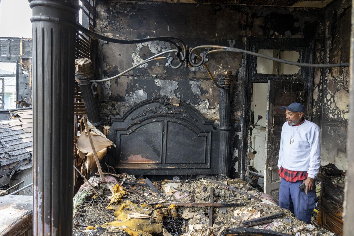 Photos Fouralarm fire displaces New Orleans residents Photos