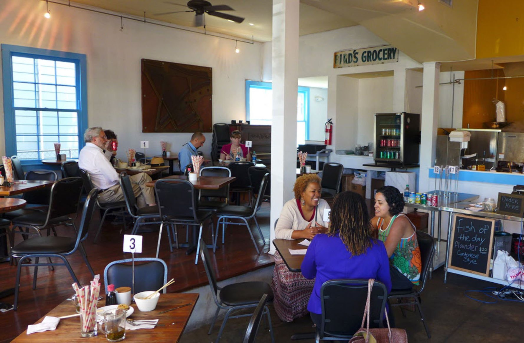 7 Great Restaurants To BYOB When Eating Out In New Orleans | Where NOLA ...