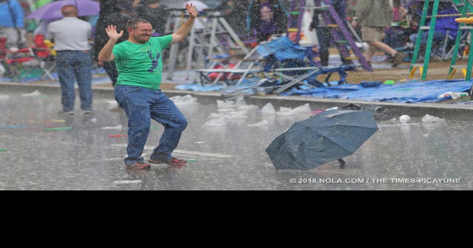 mardi gras parades weather