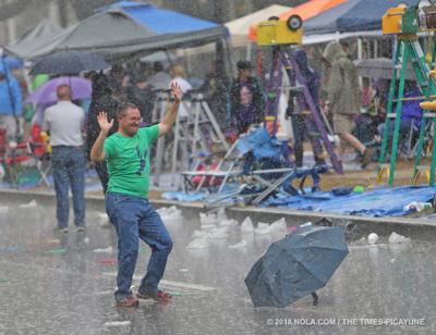 mardi gras parades weather