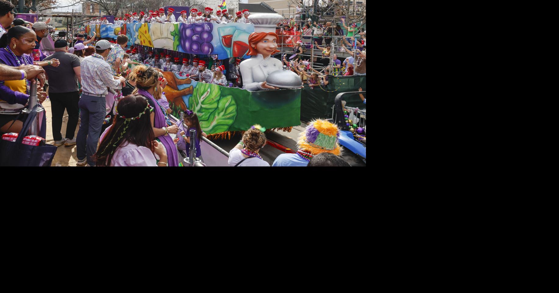 New Orleans council proposes charging big Mardi Gras krewes an extra $10,000 to offset costs