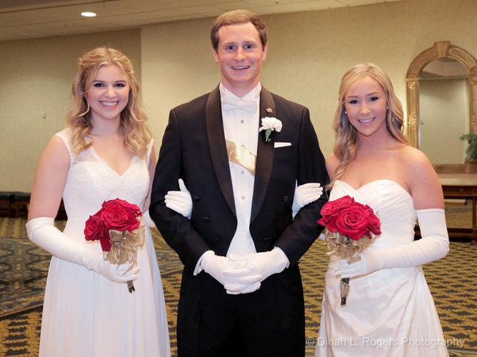 Bachelors' Club of New Orleans introduces 18 debutantes at presentation