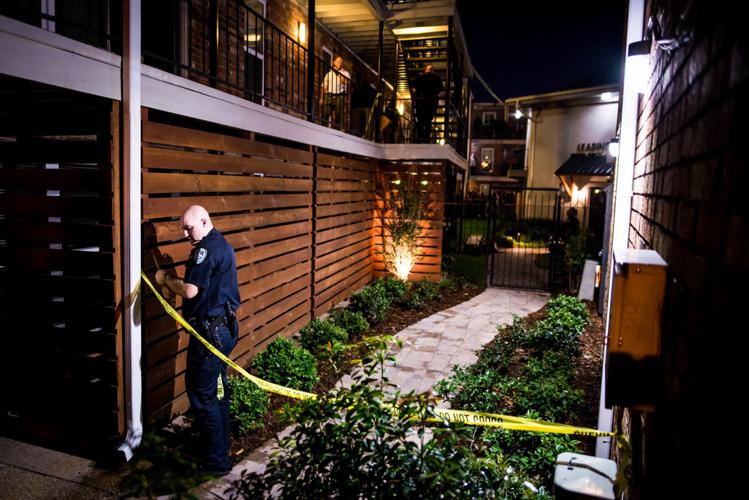 2 Inside Metairie Apartment When Jpso Deputies Fatally Shot Homicide Suspect Arrested On Gun 