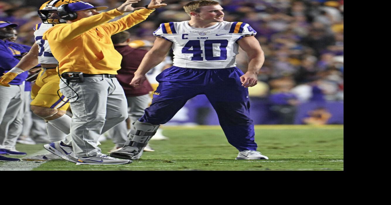 Landry Kiffin shows what it's like to collide with boyfriend LSU LB Whit Weeks in bumper ball