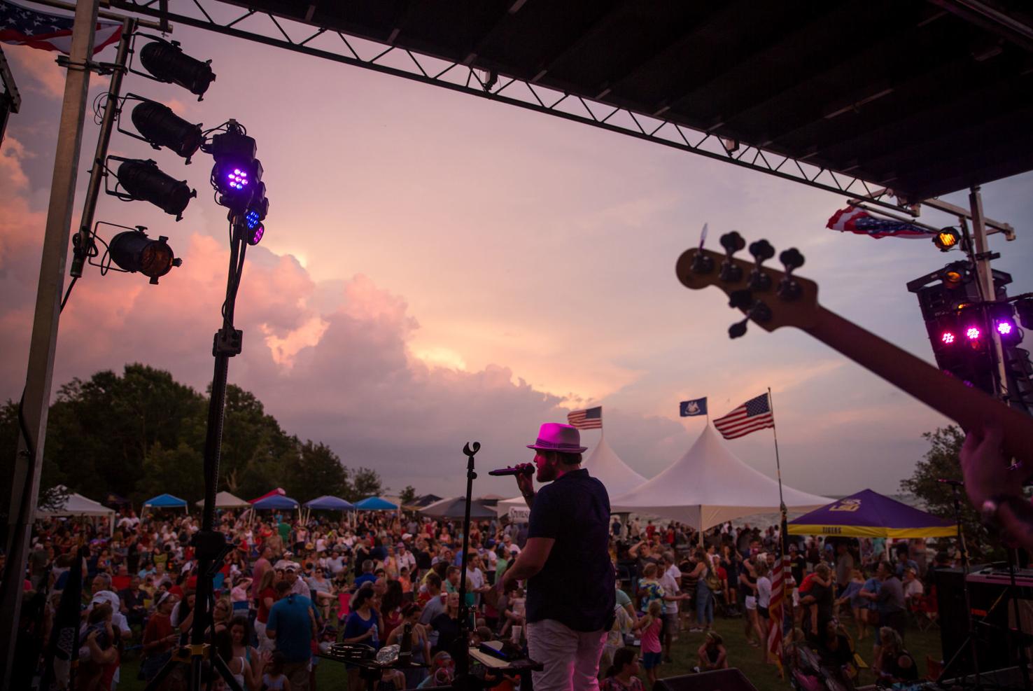 Photos Fireworks light up Mandeville lakefront at annual 4th of July