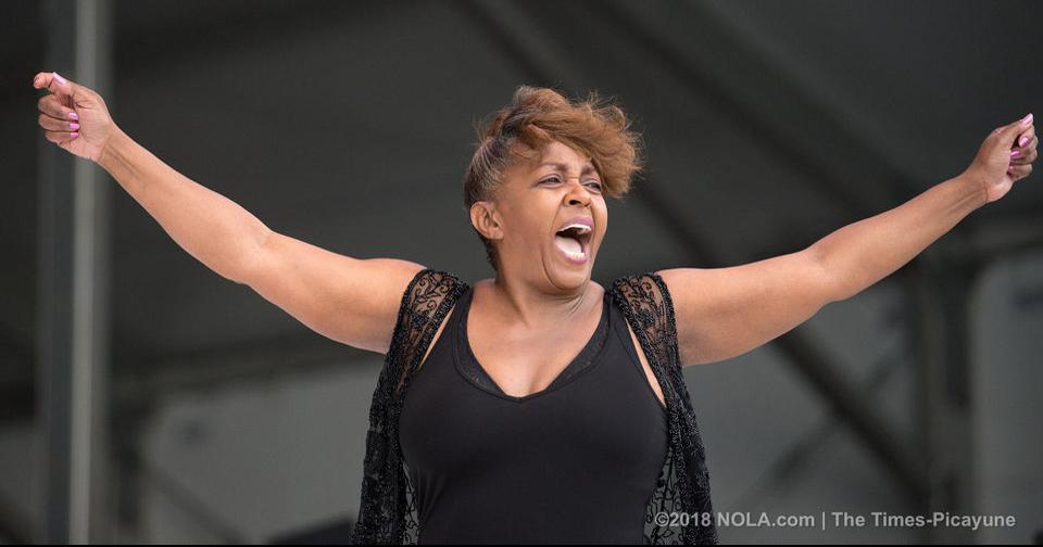 Anita Baker to bring 'The Songstress' 40th anniversary tour to New