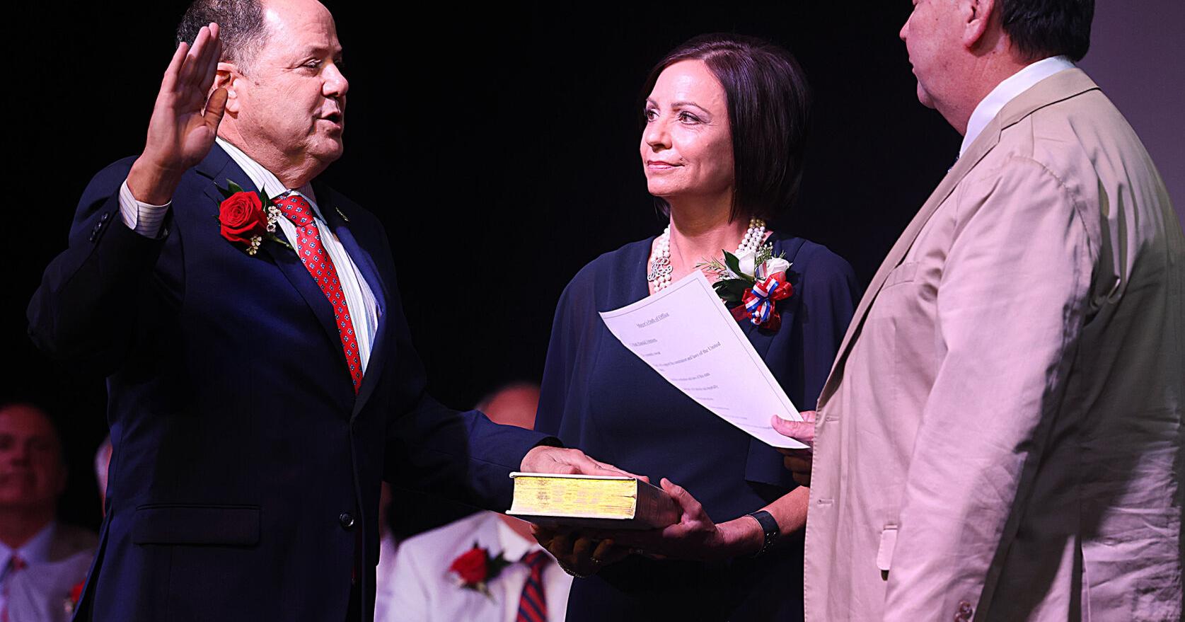 Mark Johnson sworn in for second term as Covington's mayor - Vimarsana News