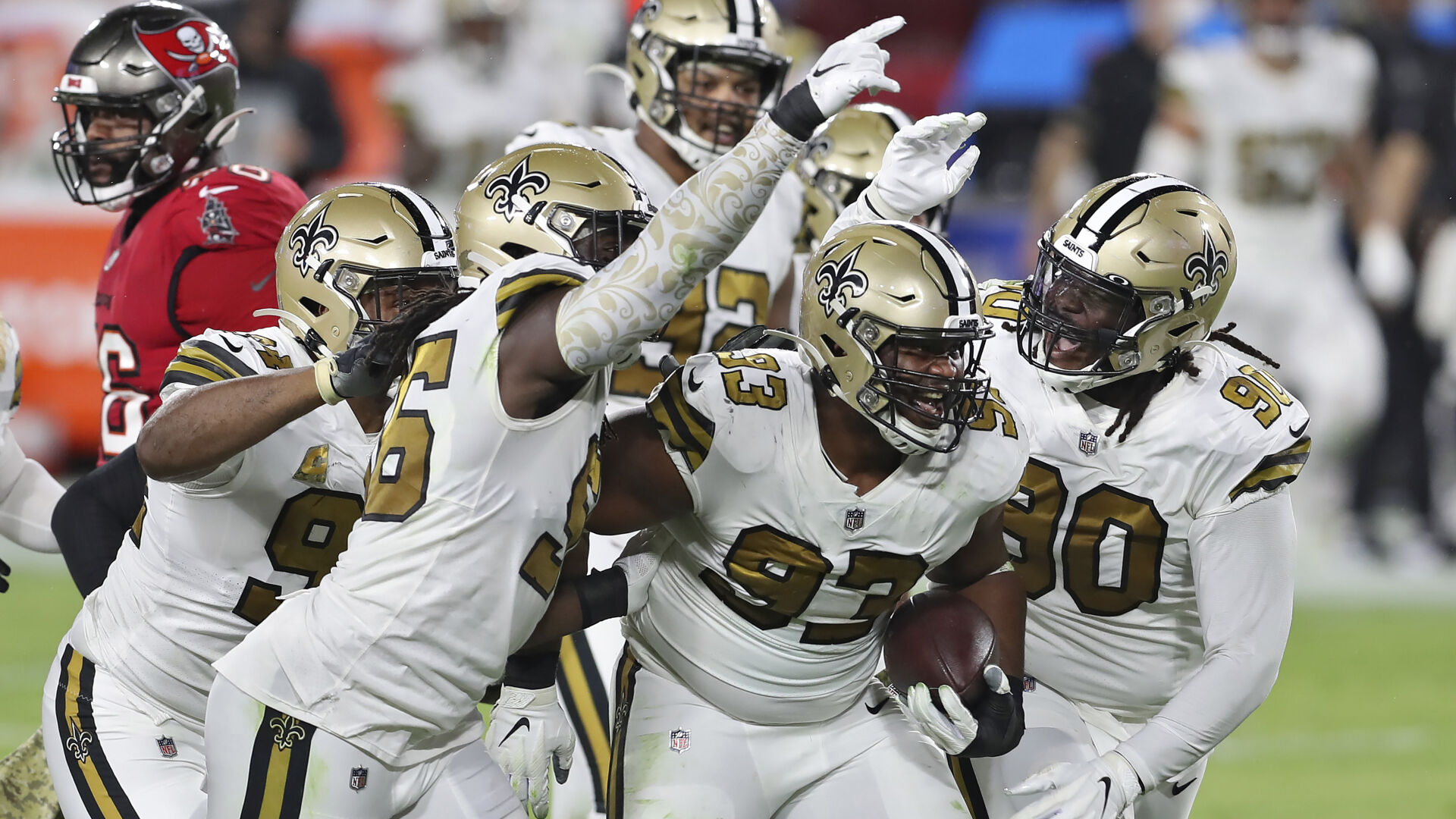 bucs v saints predictions