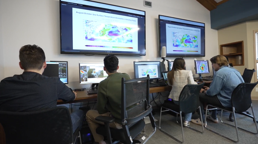 Csu Lab Why Colorado State University is known for hurricane science ...