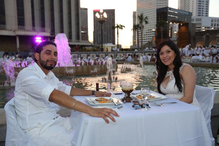 Diner en Blanc New Orleans takes over Spanish Plaza for one night