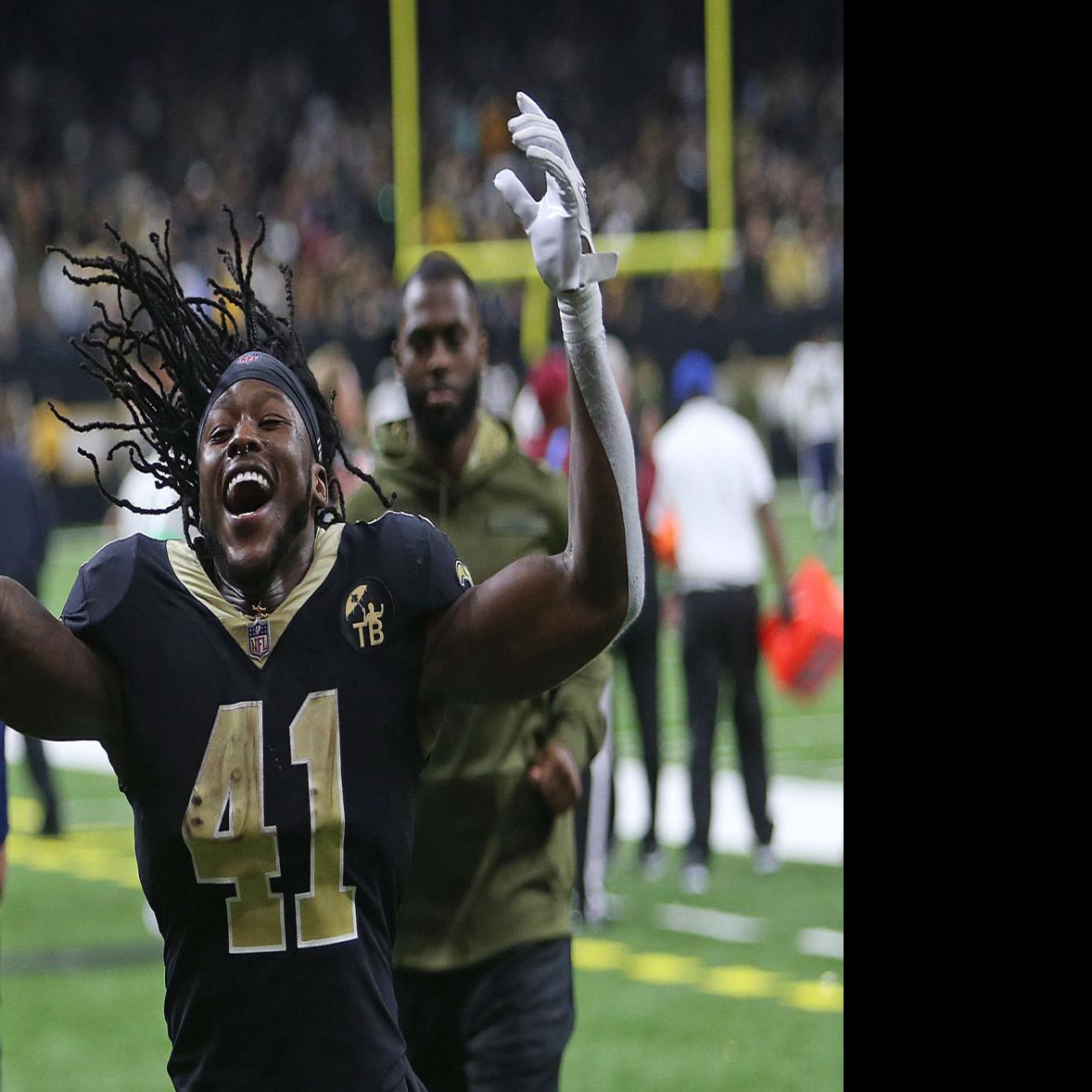 Saints Alvin Kamara Gets Personalized Airheads Flavor Sports Nola Com More info about alvin kamara.