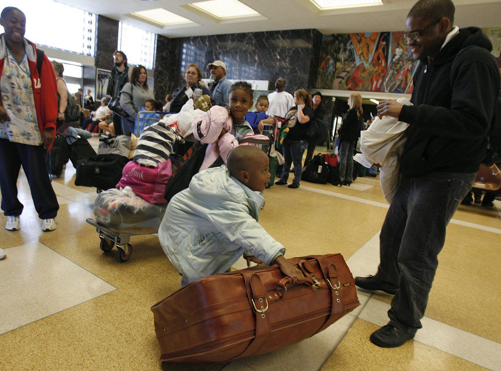 amtrak lost luggage