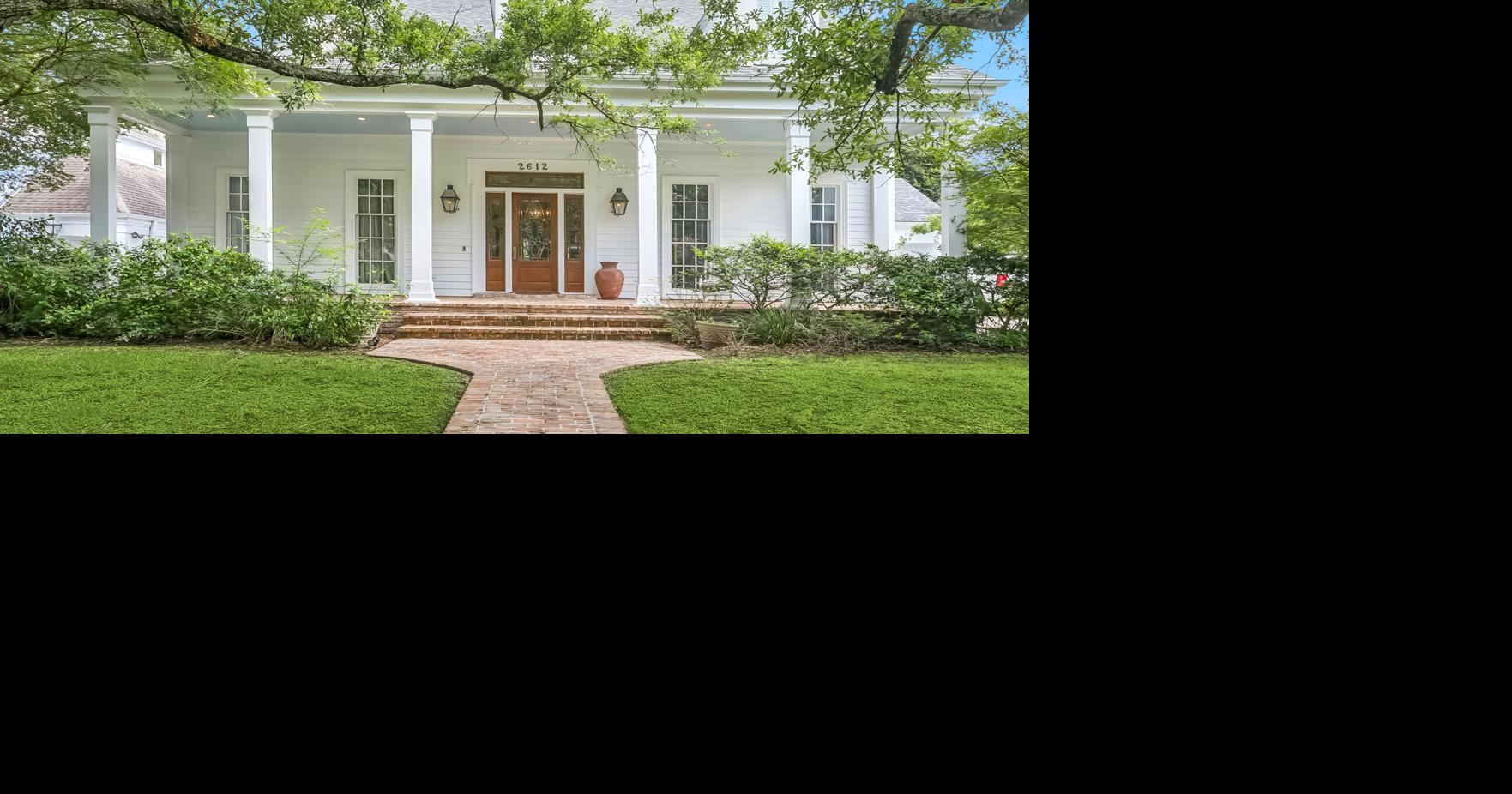 Das akadische Haus in Old Metairie hat 3 Stockwerke mit über 1 ...
