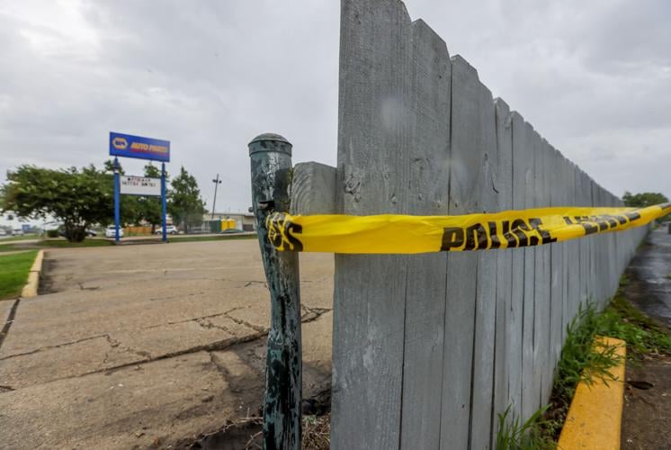 8 people shot in New Orleans East on I-10 Service Road, NOPD says ...