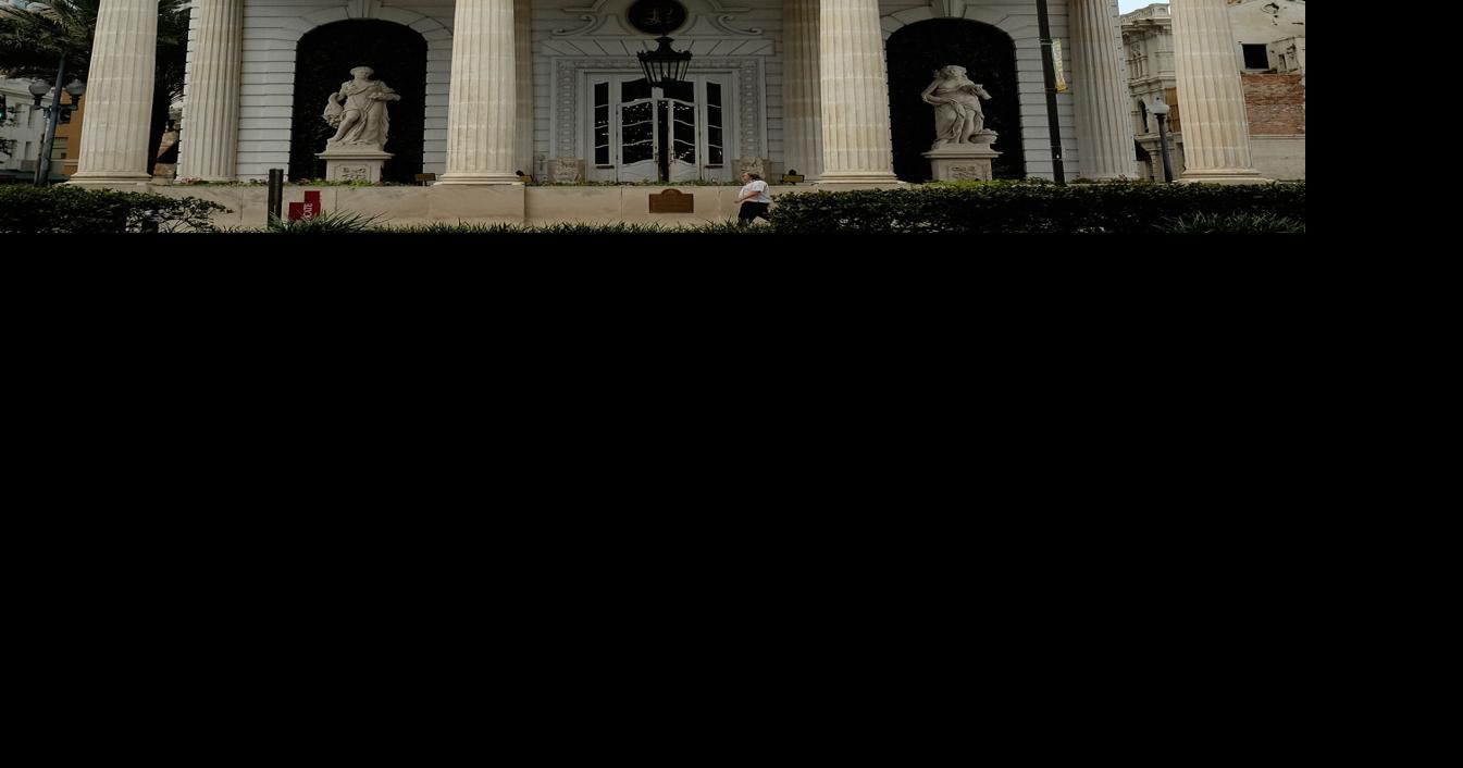 Guidry-led group in talks to buy storied Le Pavillon hotel in downtown New Orleans