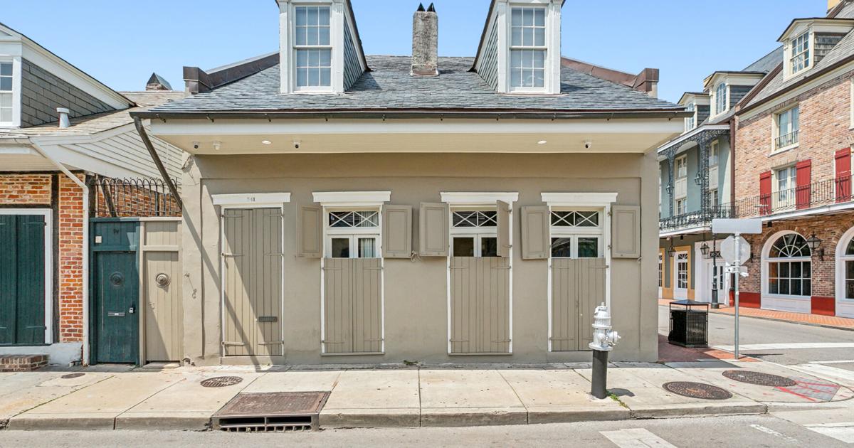 Luxe French Quarter home with guest house for .59M | Home/Garden Luxe French Quarter home with guest house for .59M | Home/Garden