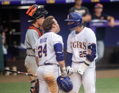 LSU Tigers' bats hot in regional. Can they do it again next weekend?
