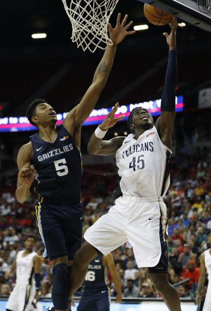 sign letters 5 scales sign Report: LSU Pelicans Josh Gray, Summer former guard