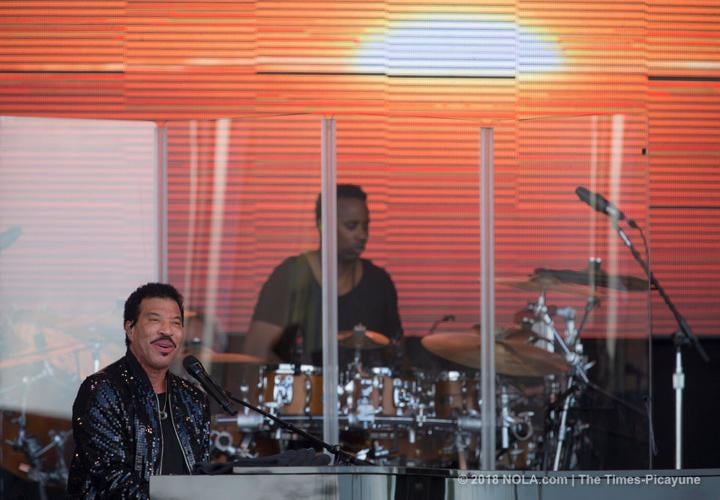 2018 New Orleans Jazz Fest weather forecast calls for rain chances on