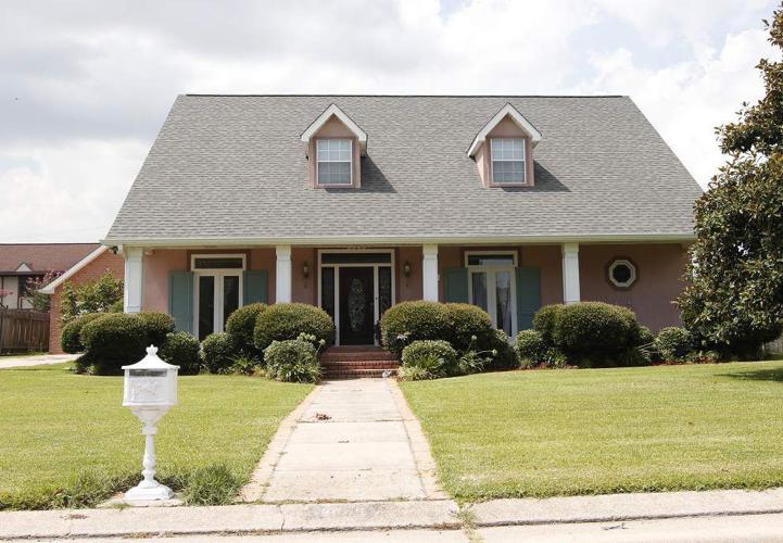 West Jefferson property transfers for June 1823, 2014 Home/Garden