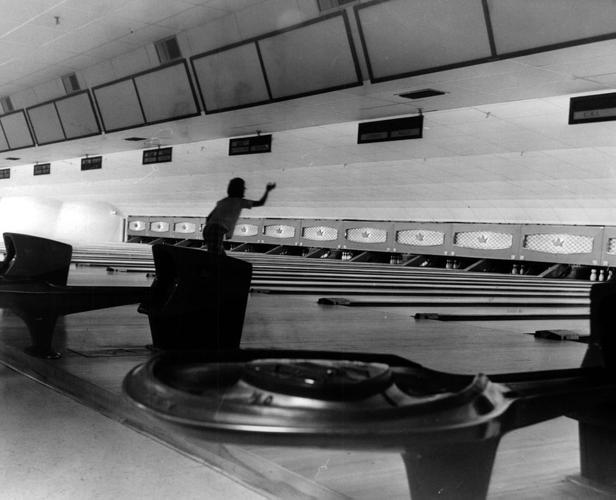 New Orleans' bowling craze A visual history Entertainment/Life