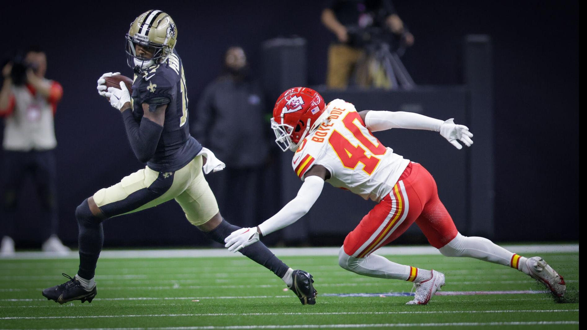 Saints add veteran linebacker Jaylon Smith as Demario Davis continues to  deal with a calf injury