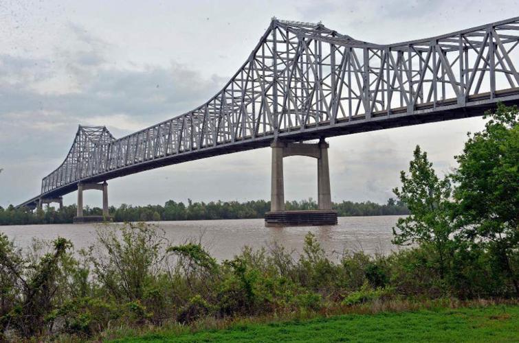 Search continues for Gonzales man accused of killing wife, son