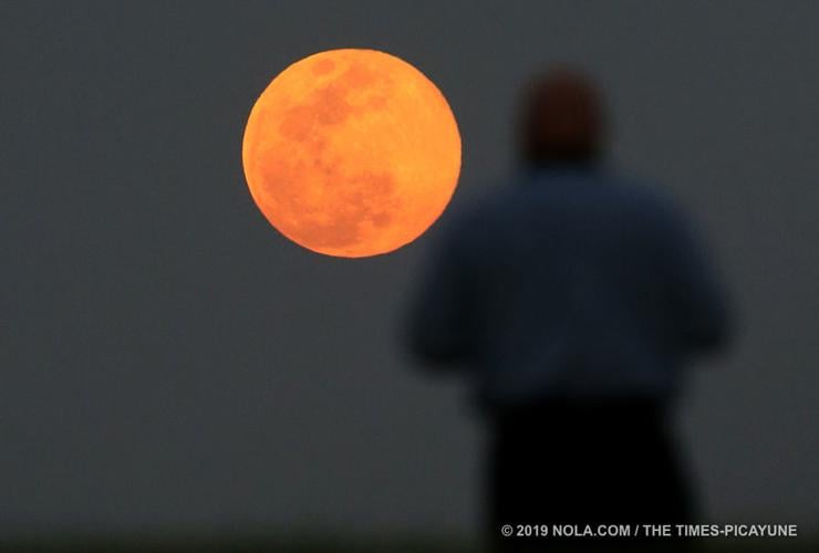 The super worm equinox moon rises over New Orleans See the photos