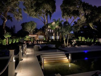 Landscape Lights Add Flourishes To Yard Makeover Here S What You Need To Know To Do Them Right Home Garden Nola Com