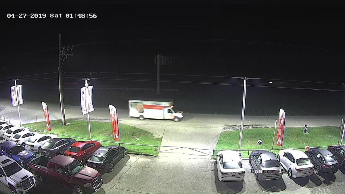 Likely Pro Ring Stole 120k In Tires Rims From Slidell