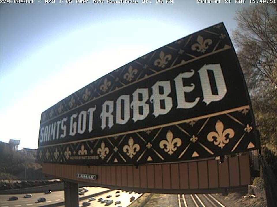 New Orleans fan buys billboards near Super Bowl: 'SAINTS GOT ROBBED'