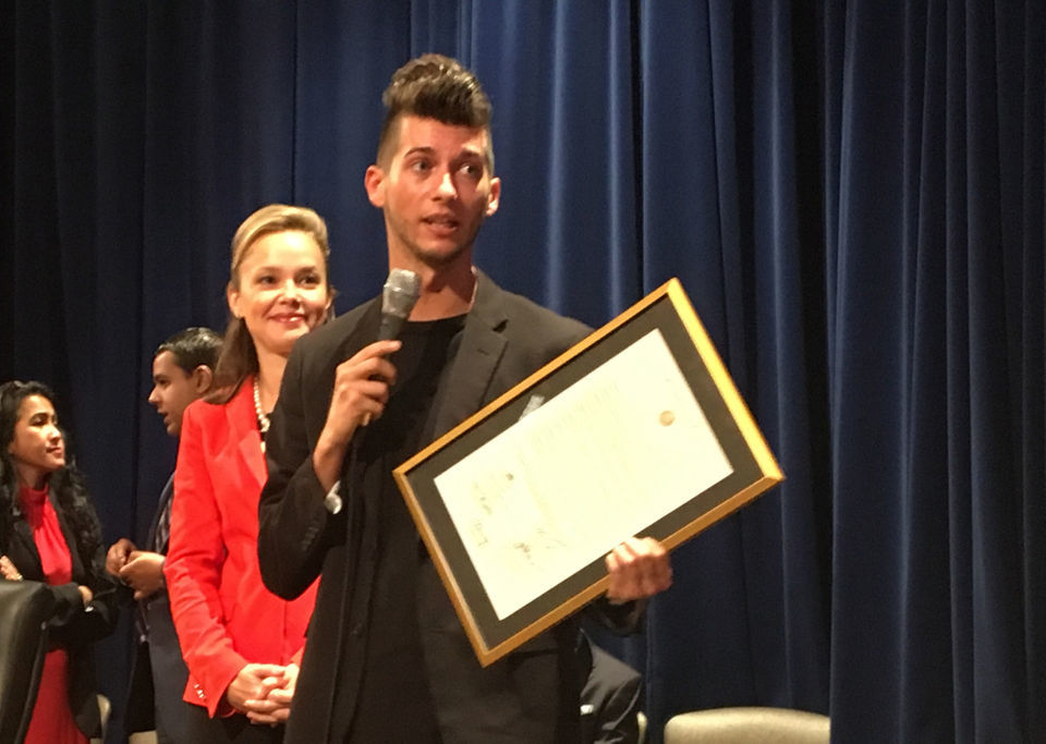 Watch as Jesse Hernandez, the first ever male Saintsation, performs in  Superdome 