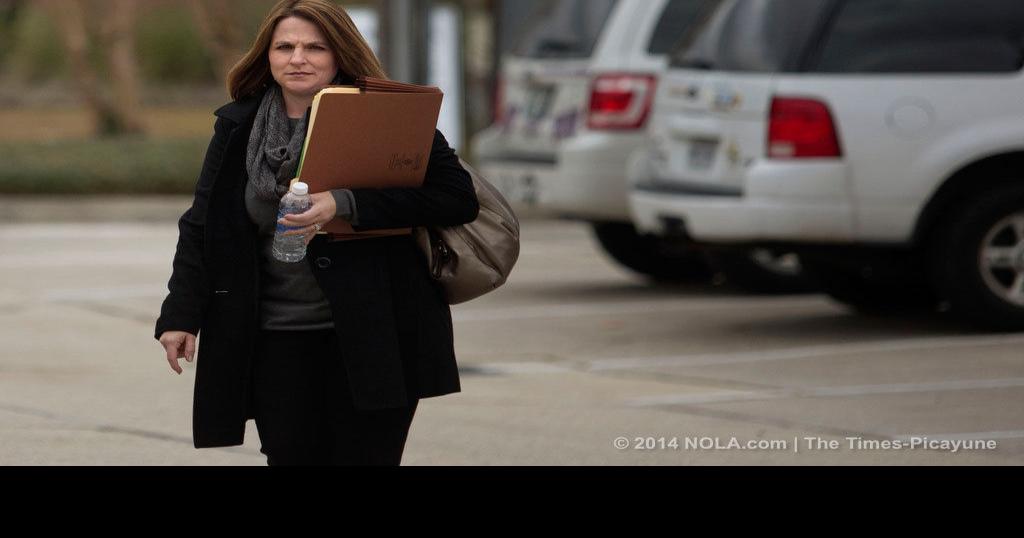 Shelley Dufresne, teacher in Destrehan High sex case, is charged