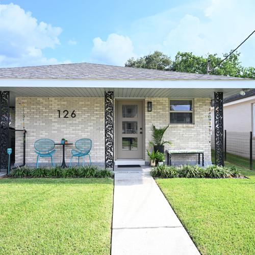 NO.hall.io. 45 exterior.