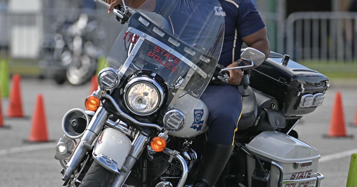 Single Rider Police Unit BR.wildmotorcyclecomp.adv HS 1519.JPG | | nola.com