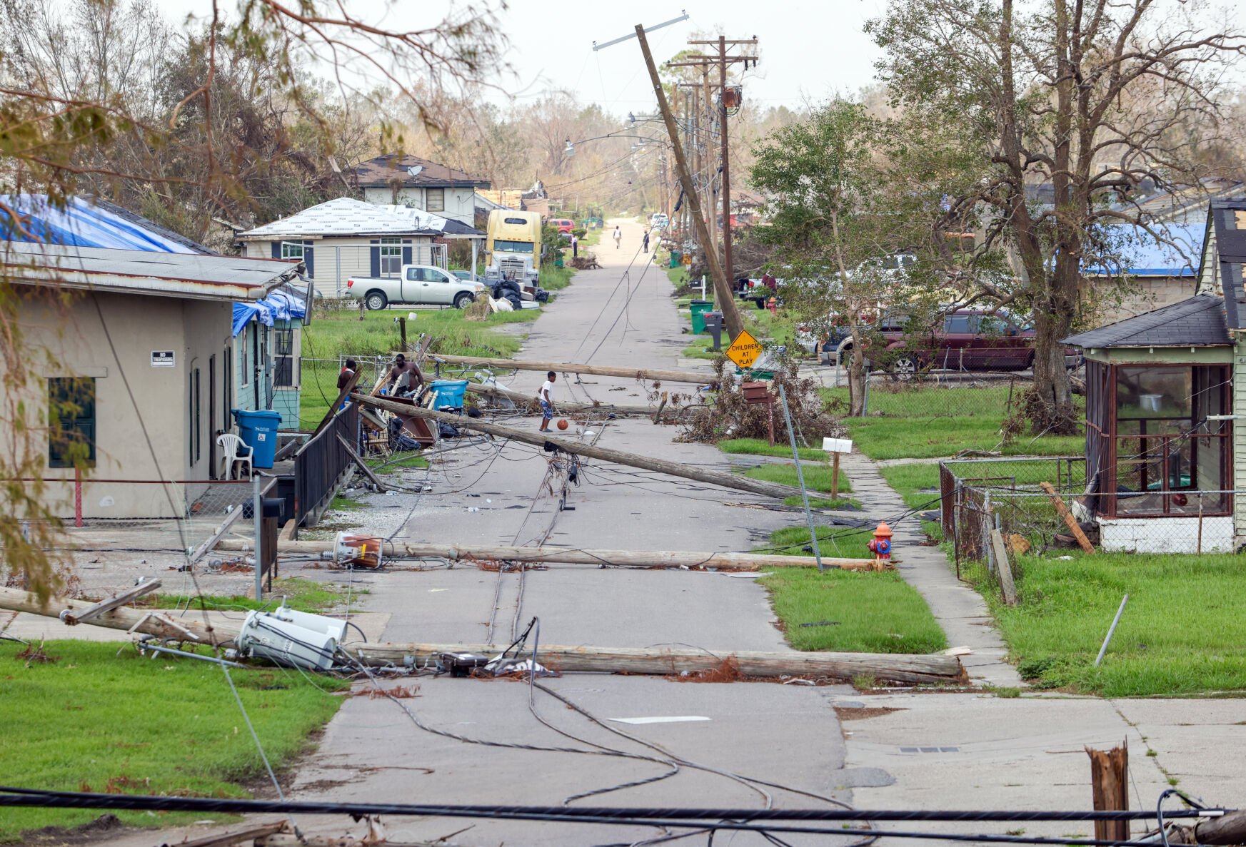 fema disaster relief florida generator