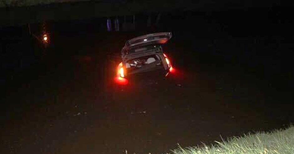 Man crashes stolen vehicle into Kenner canal during chase | Crime/Police - Vimarsana News