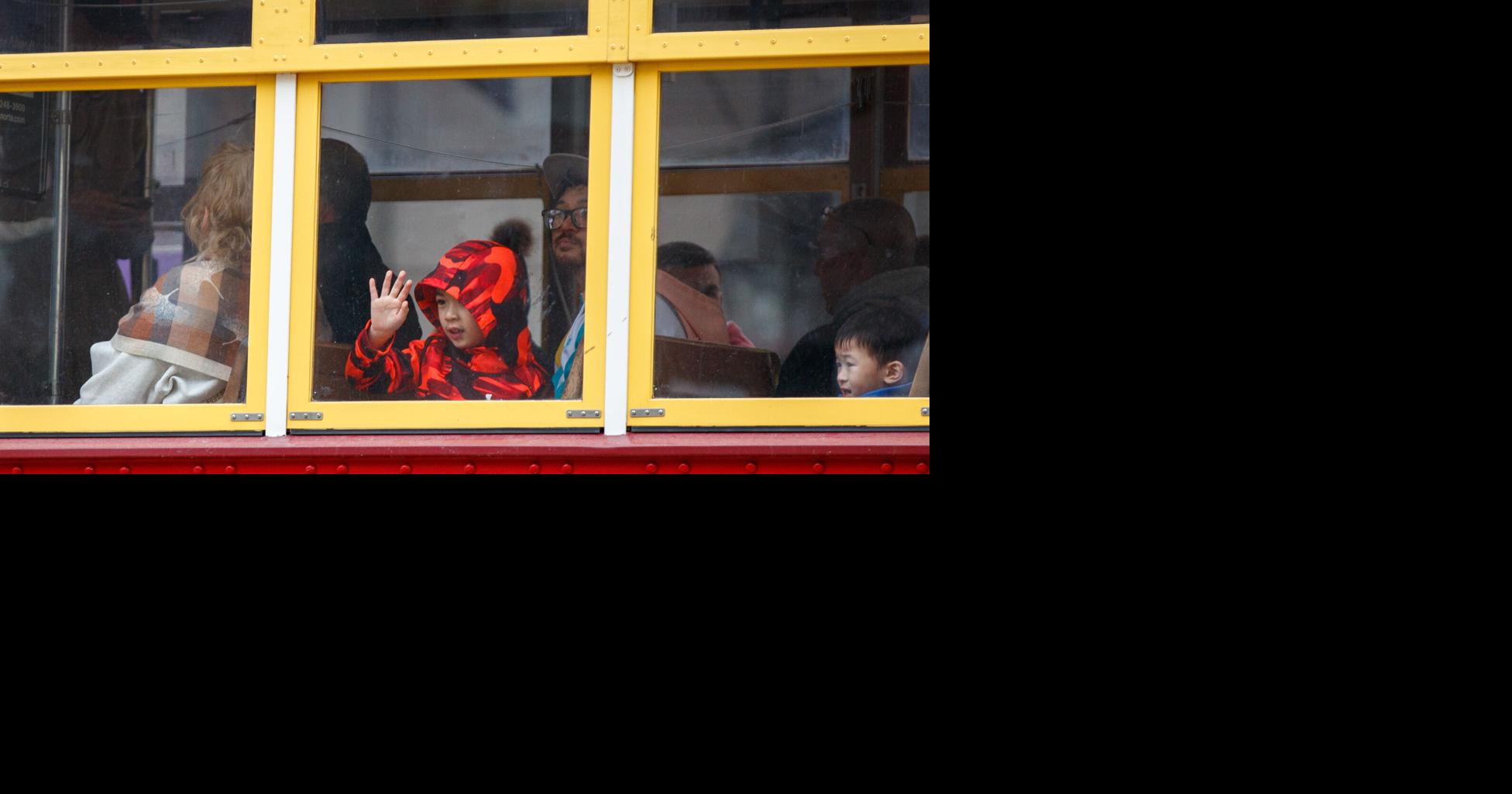 Nearly 125,000 people without power in Louisiana during freeze. See latest, return estimates.