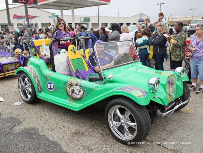 Krewe of Little Rascals rolls in Metairie See photos from the parade