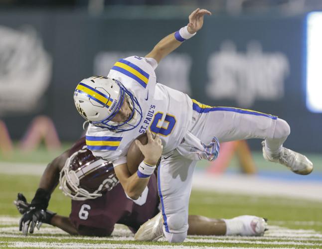 A senior running back's big run breaks late tie to decide De La Salle ...