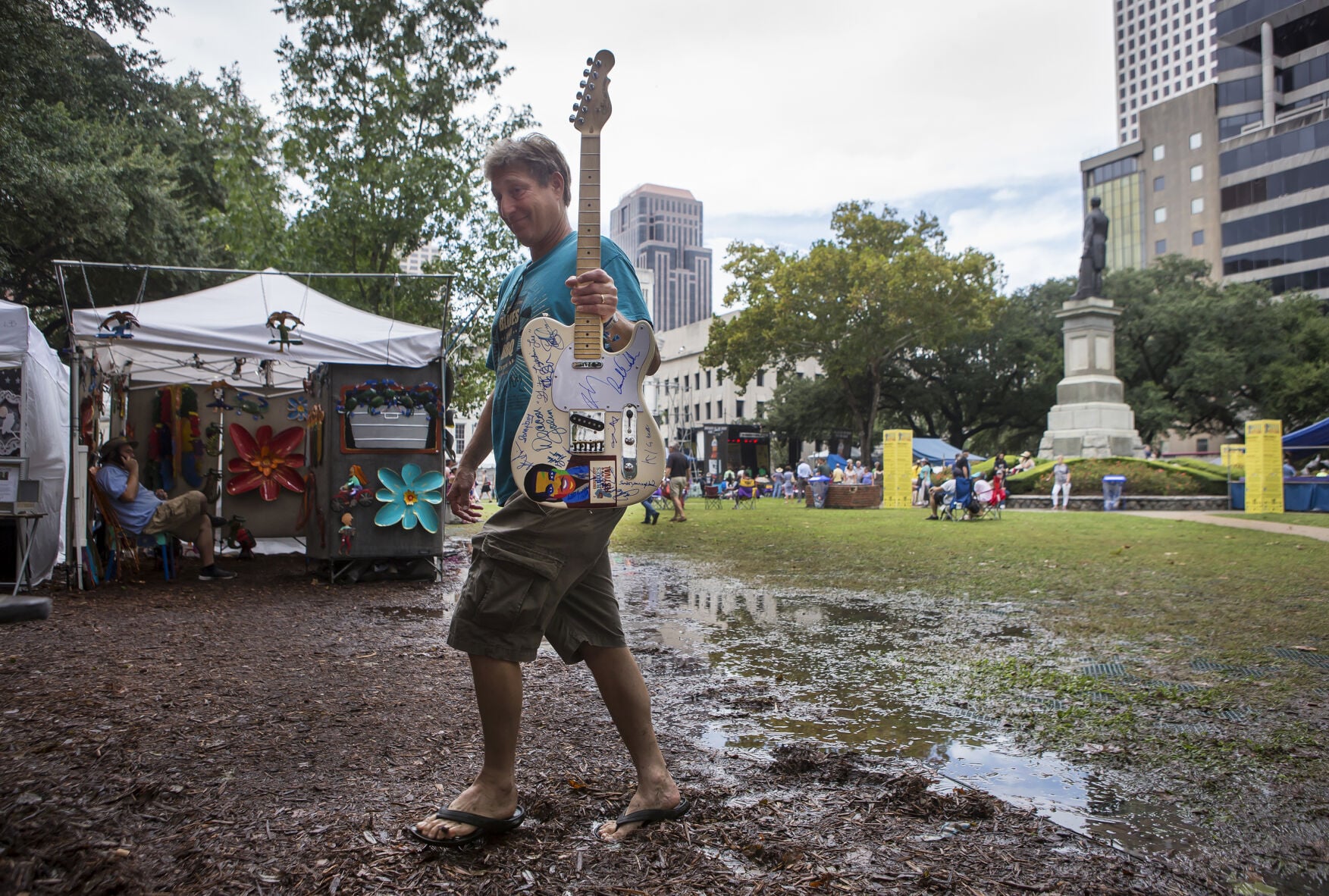 nola.com - Keith Spera - Scott Aiges, who defined the role of music critic at The Times-Picayune, has died