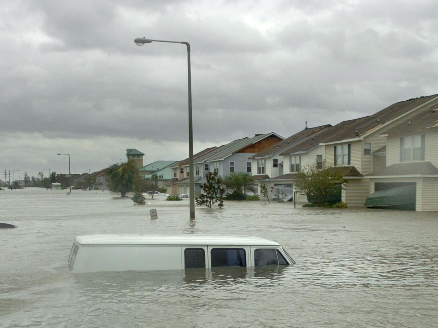 What US hurricanes had the highest storm surges? See list. | Hurricane  Center | nola.com, image size:1523x1142