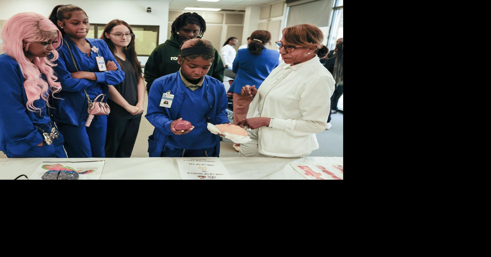 New Orleans high schoolers will soon start pursuing nursing degrees at SUNO